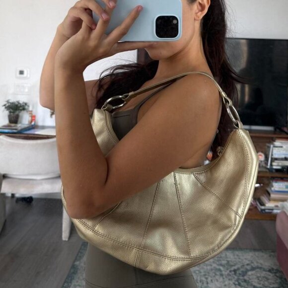 Gold Baguette Purse - Picture 5 of 5